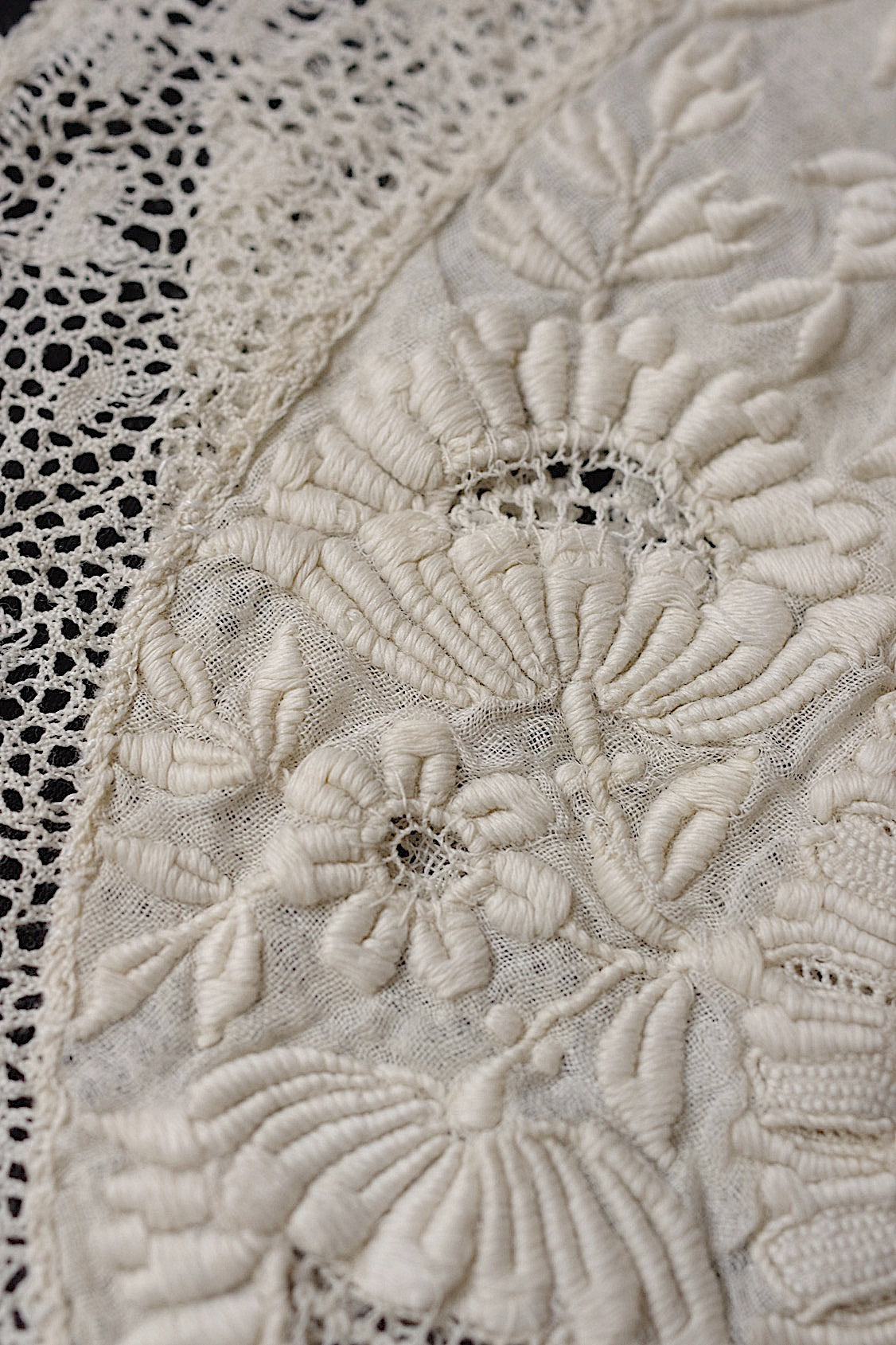 アンティークレース　dentelle antique アンティーク刺繍　３枚　3 .FR a l'epoque