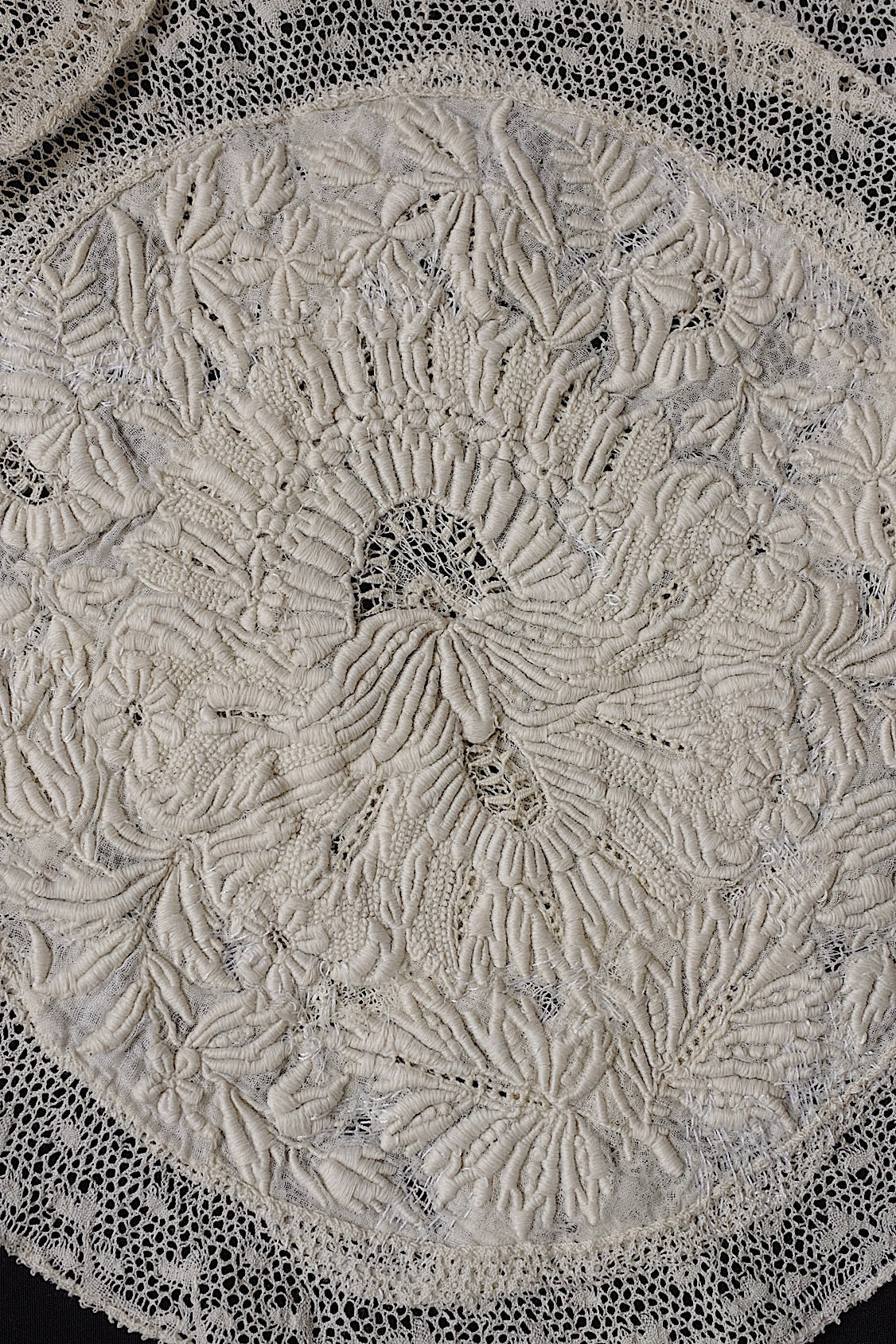 アンティークレース　dentelle antique アンティーク刺繍　３枚　3 .FR a l'epoque