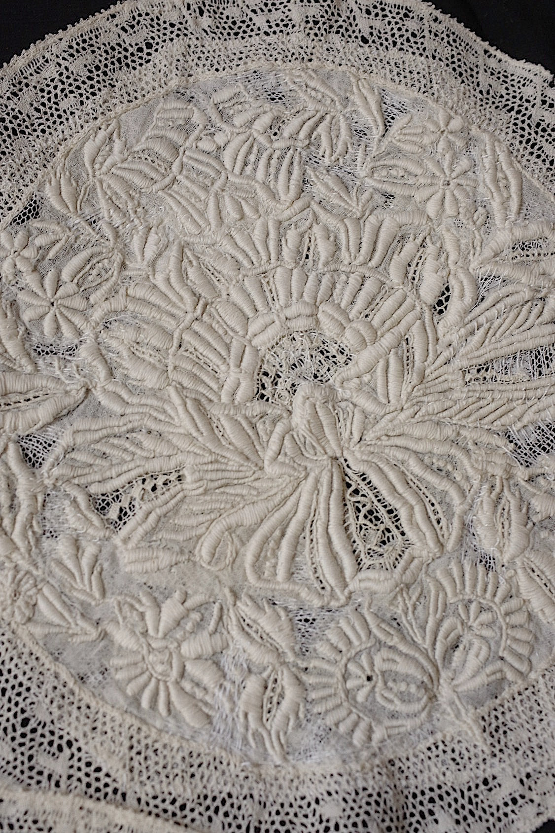 アンティークレース　dentelle antique アンティーク刺繍　３枚　3 .FR a l'epoque