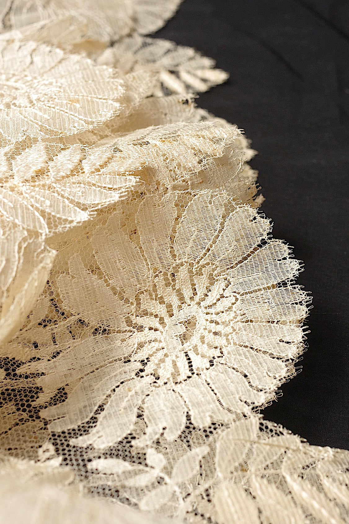 アンティークレース　dentelle antique アンティークレース　265cm .FR a l'epoque