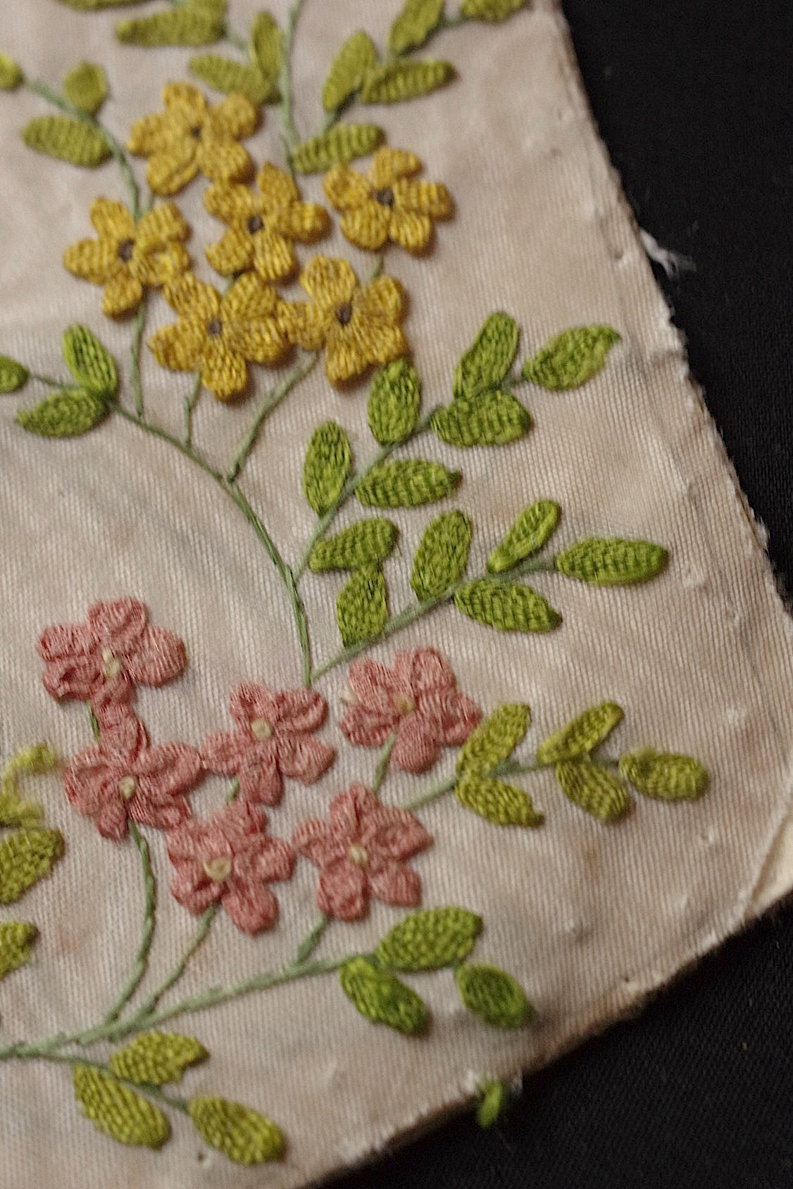 アンティークレース　dentelle antique アンティーク刺繍　パースpiece .FR a l'epoque