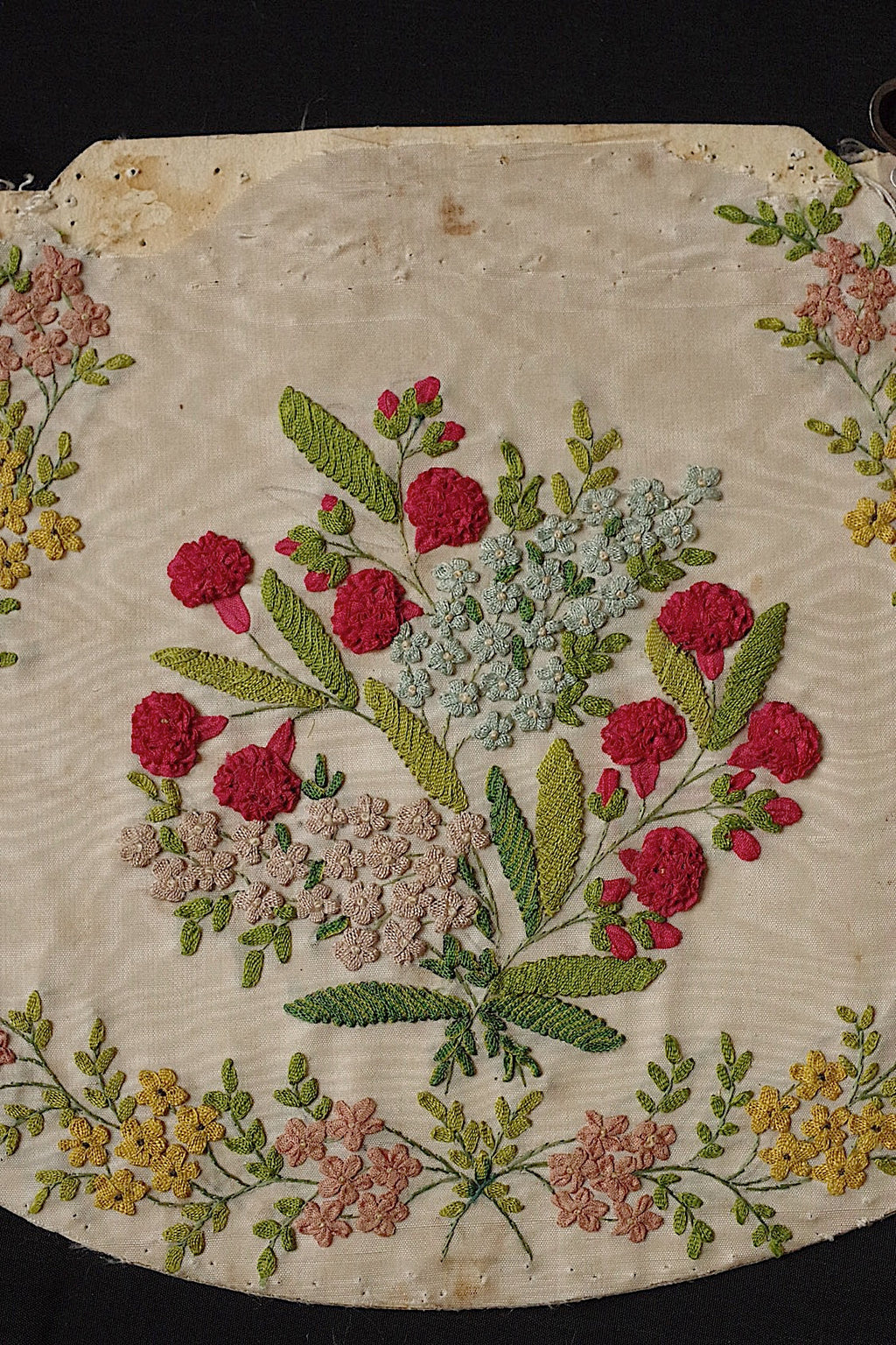 アンティークレース　dentelle antique アンティーク刺繍　パースpiece .FR a l'epoque