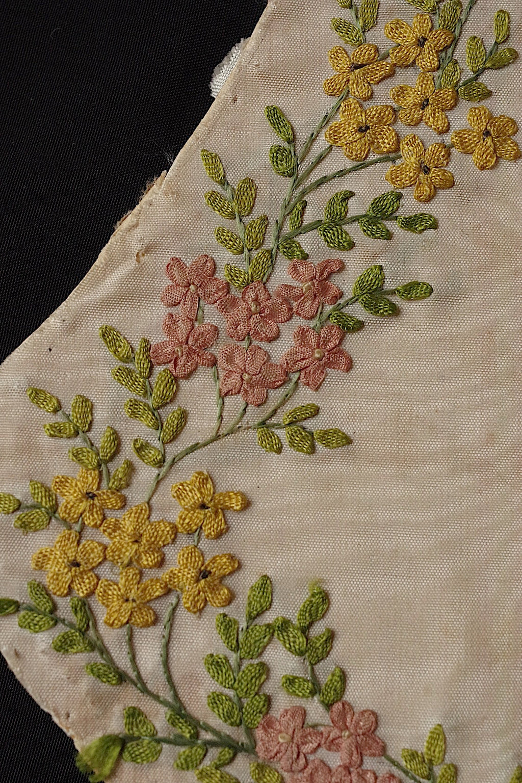 アンティークレース　dentelle antique アンティーク刺繍　パースpiece .FR a l'epoque