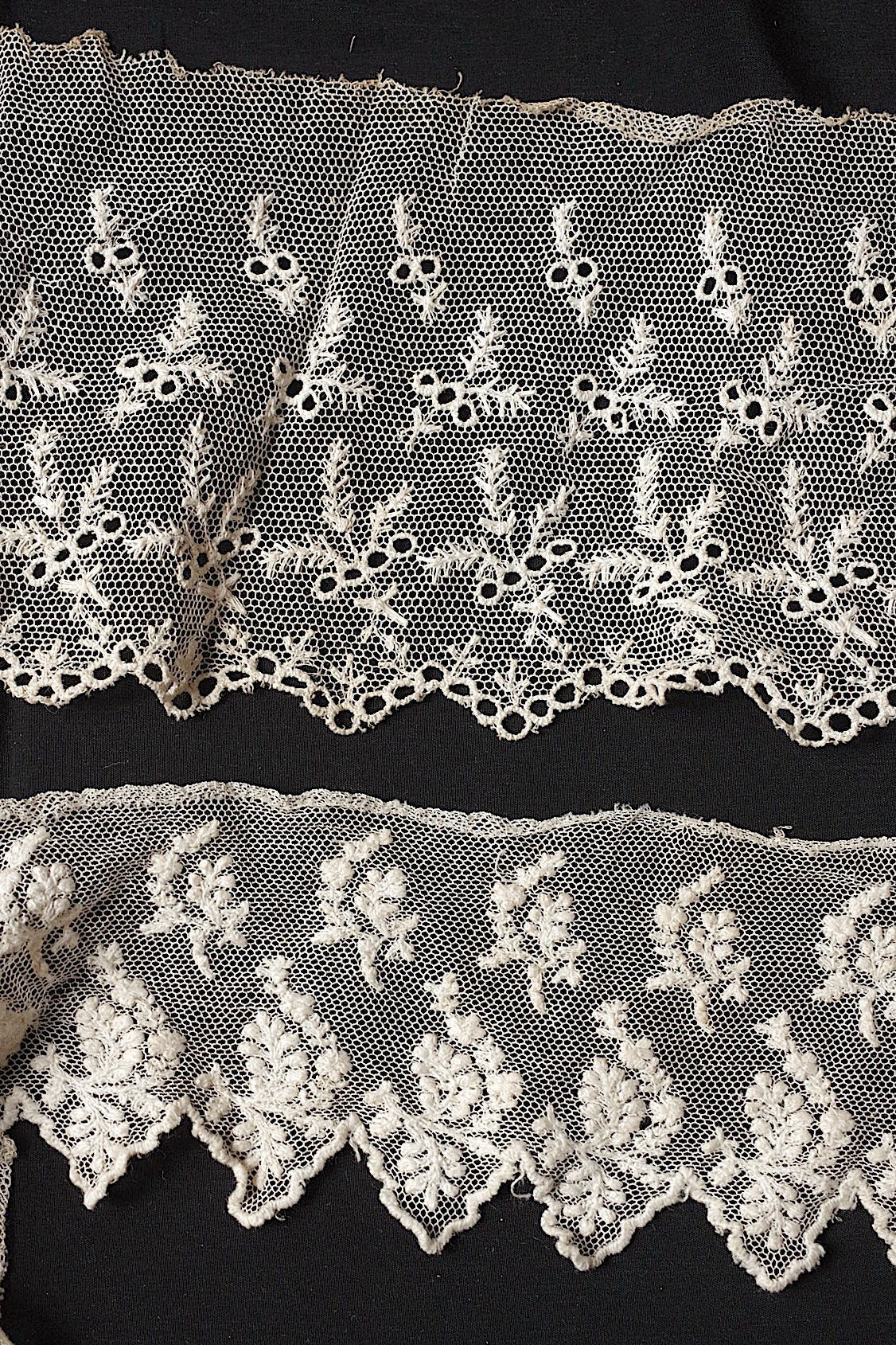 アンティークレース　dentelle antique アンティークレース　150cm 154cm .FR a l'epoque