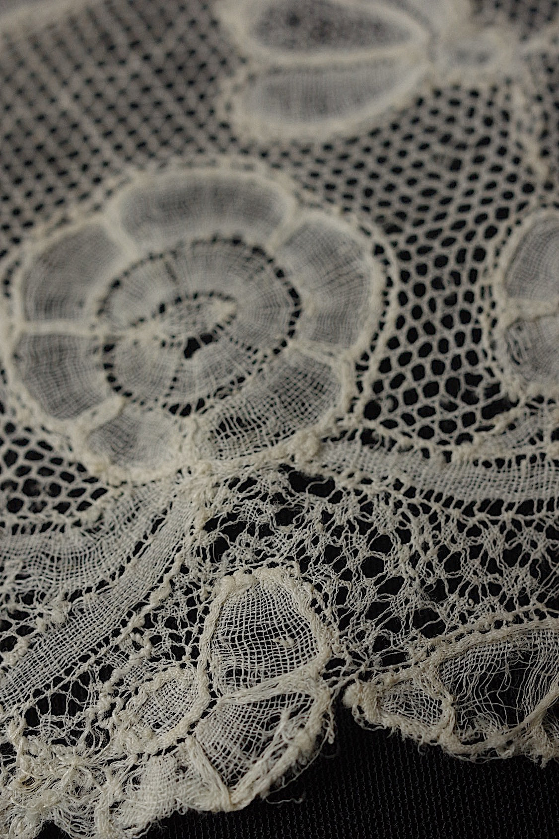 アンティークレース　dentelle antique アンティークレース　バンシュ .FR a l'epoque