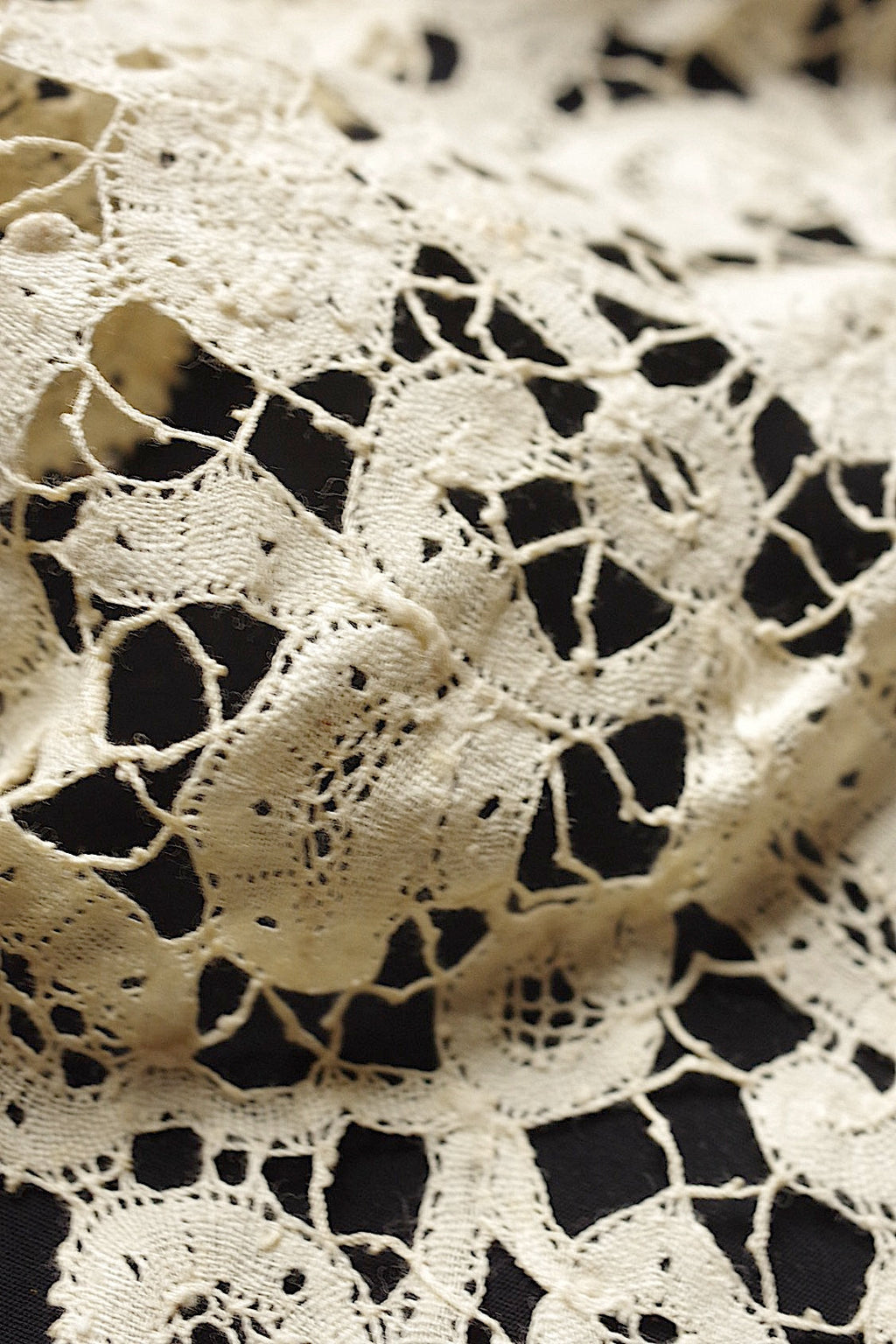 アンティークレース　dentelle antique アンティークレース　116cm .FR a l'epoque