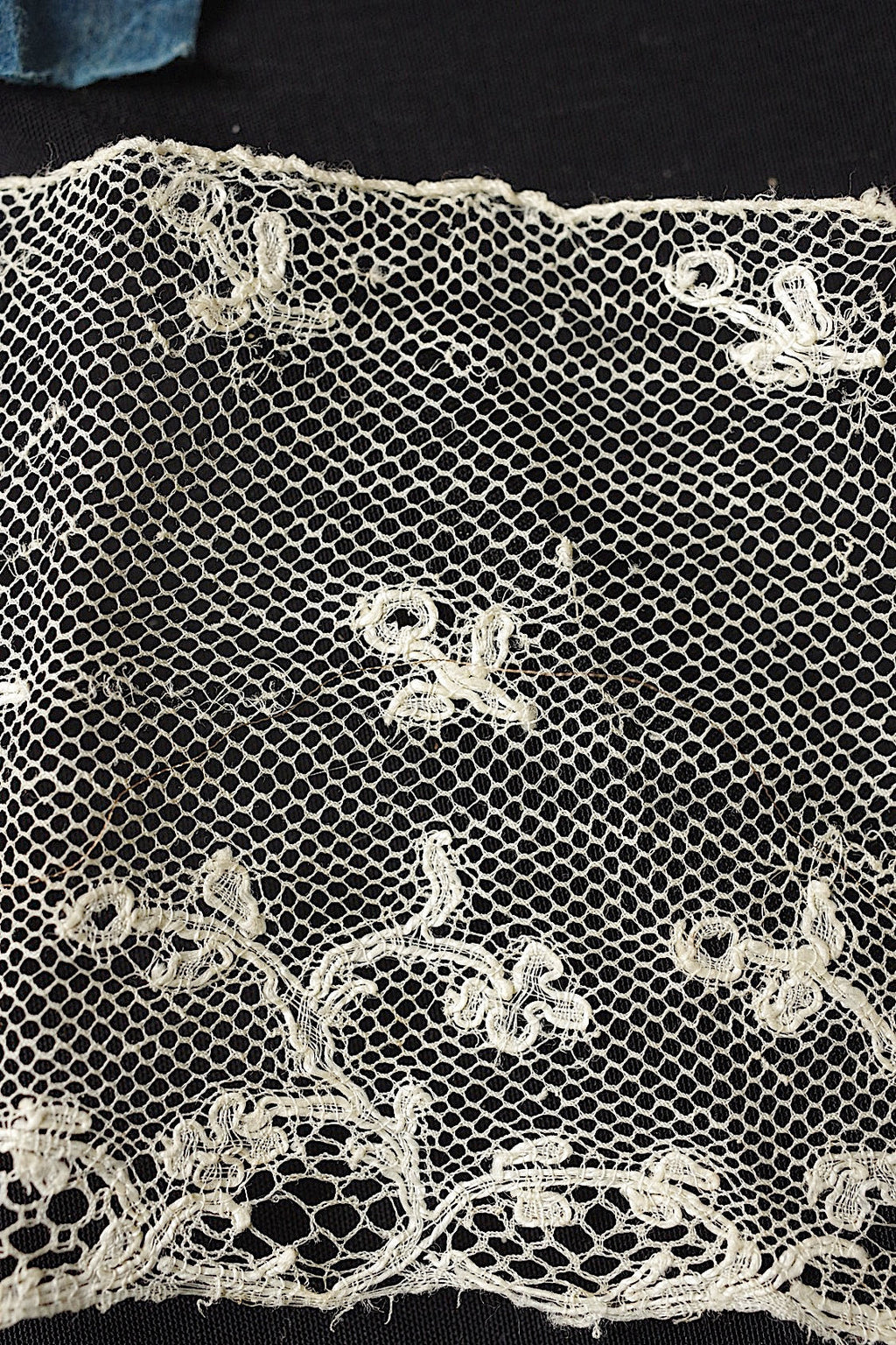 アンティークレース　dentelle antique アンティークレース　170cm 124cm 95cm .FR a l'epoque