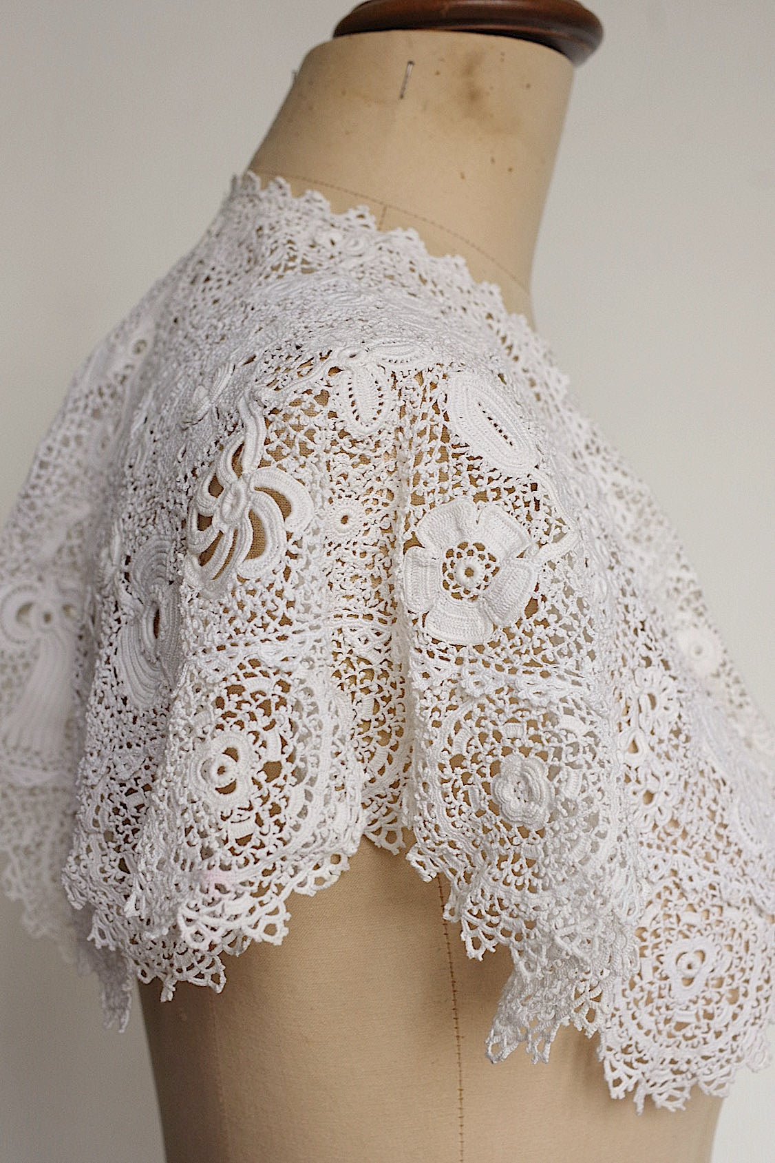 アンティークレース　dentelle antique アンティークレース　襟2 .FR a l'epoque
