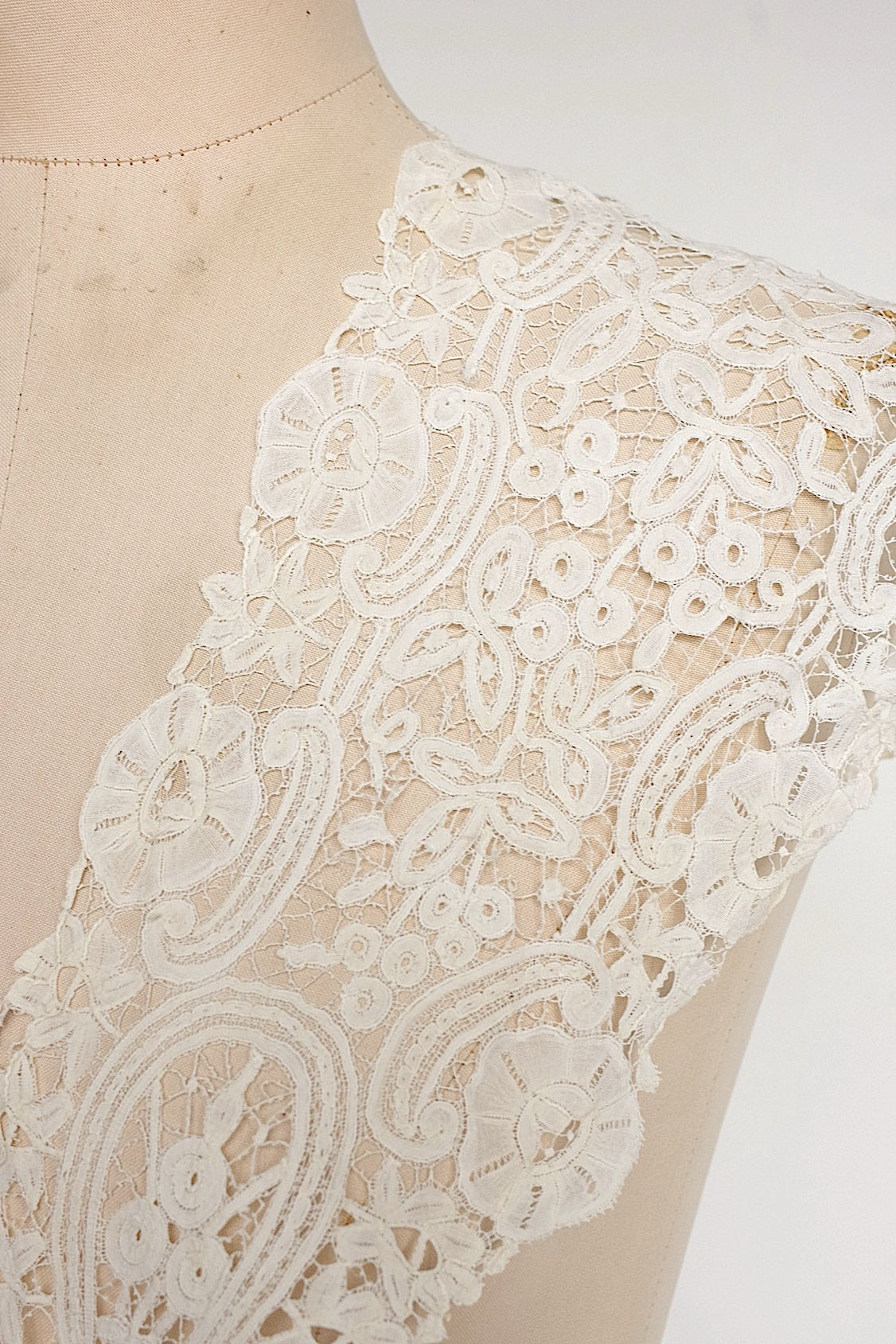 アンティークレース　dentelle antique アンティークレース　襟9 .FR a l'epoque