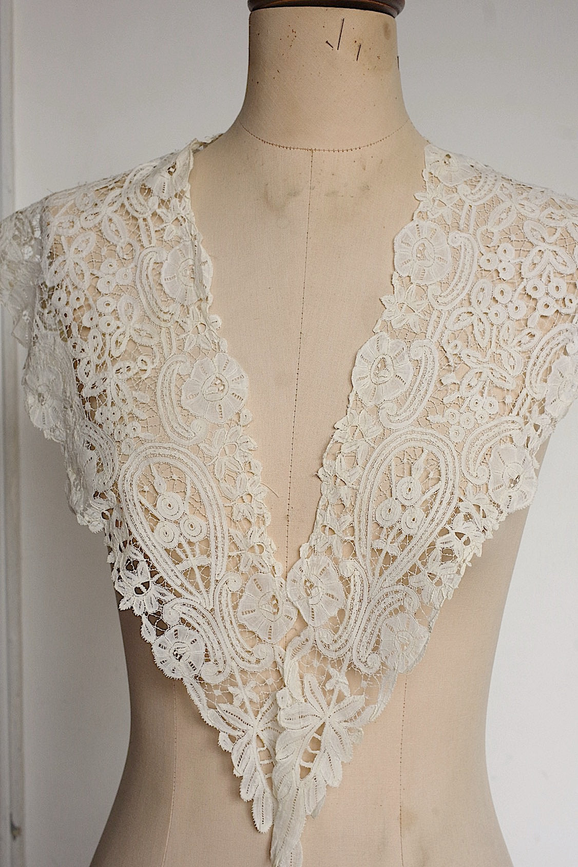 アンティークレース　dentelle antique アンティークレース　襟9 .FR a l'epoque
