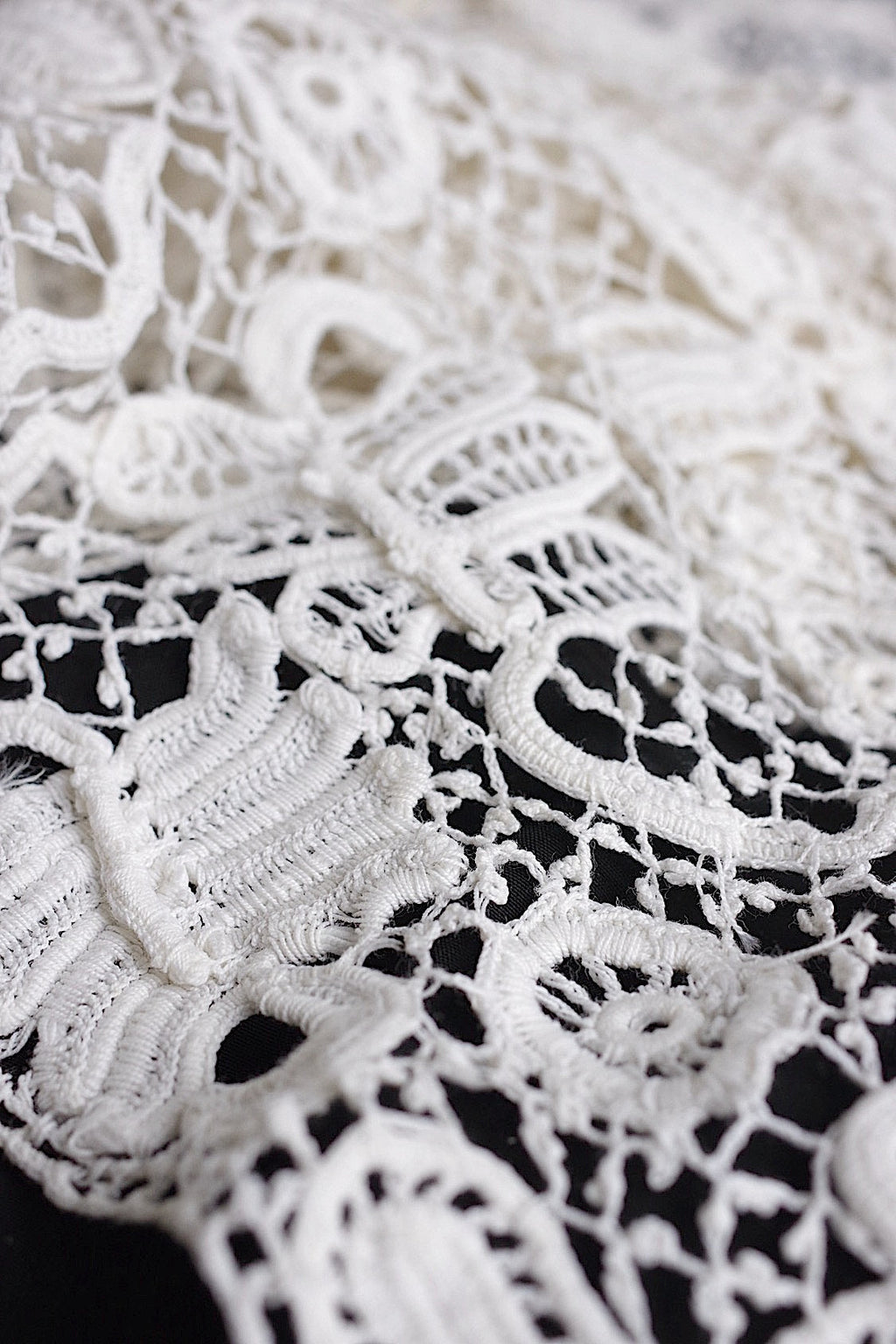 アンティークレース　dentelle antique アンティークレース　クロシェレース　素材3 .FR a l'epoque