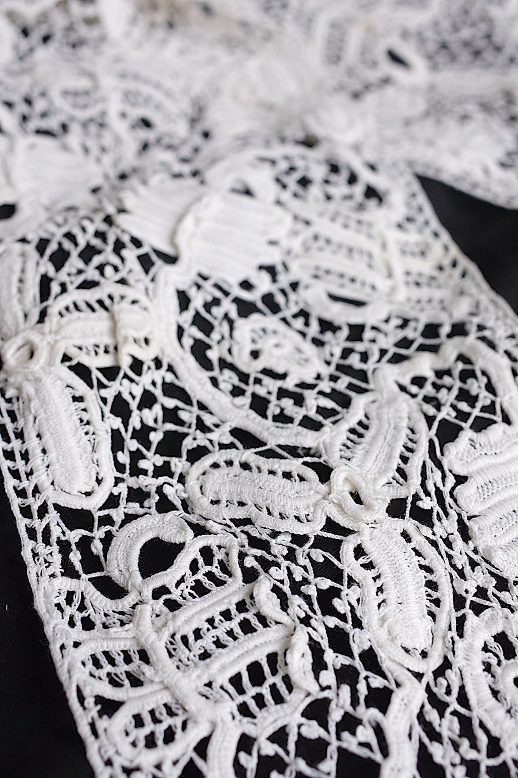 アンティークレース　dentelle antique アンティークレース　クロシェレース　素材3 .FR a l'epoque