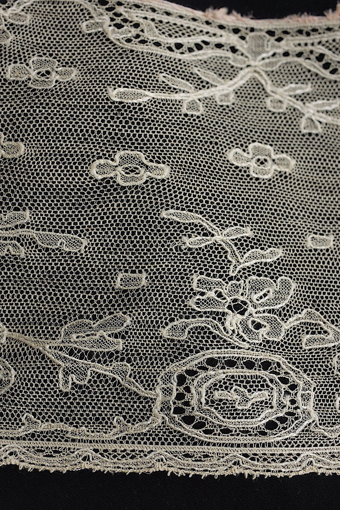 アンティークレース　dentelle antique アンティークレース　素材用　３種 .FR a l'epoque