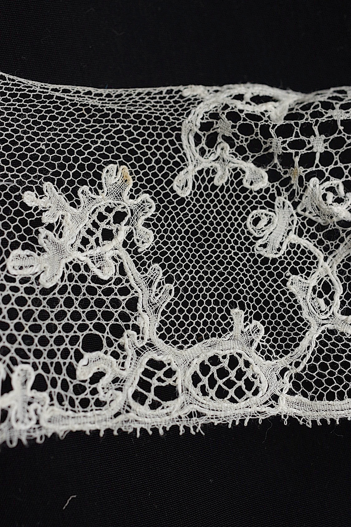 アンティークレース　dentelle antique アンティークレース　素材用　３種 .FR a l'epoque