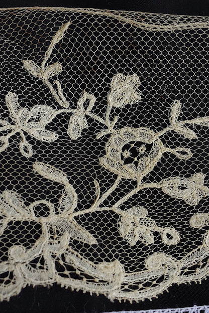 アンティークレース　dentelle antique アンティークレース　素材用　４本 .FR a l'epoque