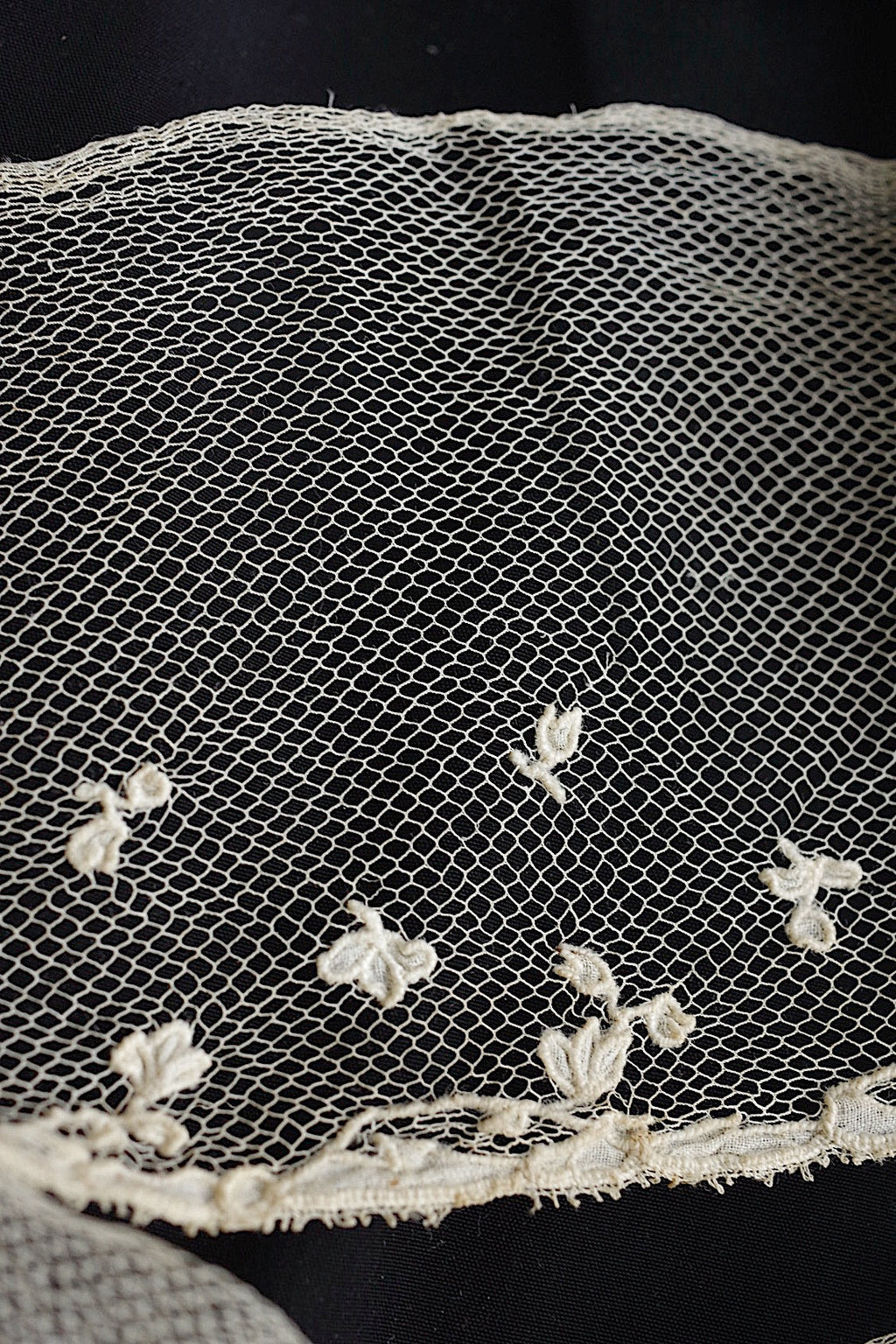 アンティークレース　dentelle antique アンティークレース　素材用　2本 .FR a l'epoque