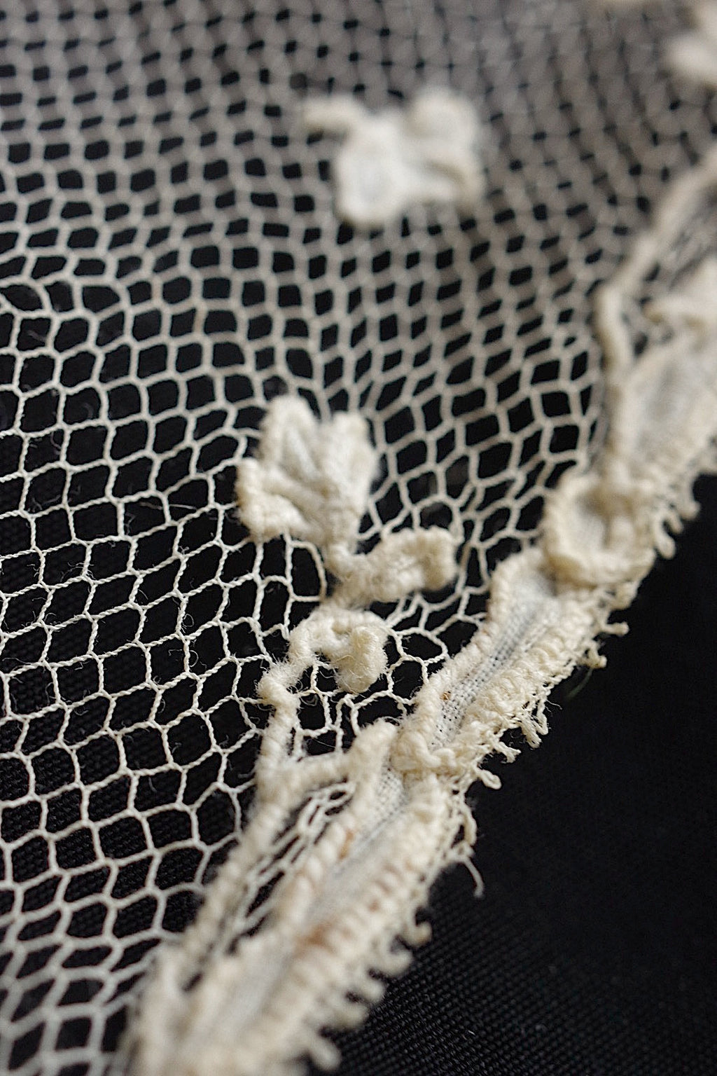 アンティークレース　dentelle antique アンティークレース　素材用　2本 .FR a l'epoque