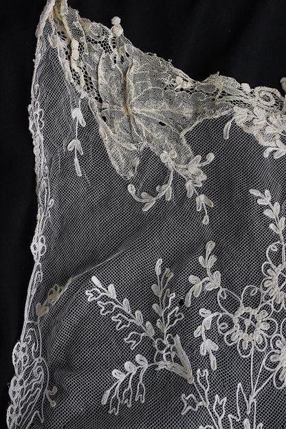 アンティークレース　dentelle antique アンティークレース　素材用　ハギレ .FR a l'epoque