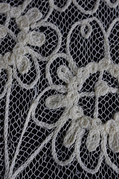 アンティークレース　dentelle antique アンティークレース　素材用　ハギレ .FR a l'epoque