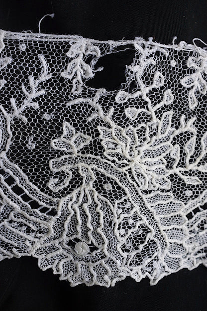 アンティークレース　dentelle antique アンティークレース　素材用　184cm .FR a l'epoque