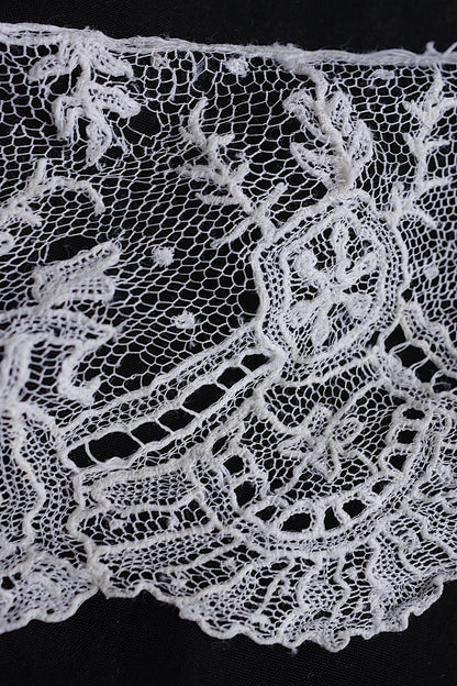アンティークレース　dentelle antique アンティークレース　素材用　184cm .FR a l'epoque