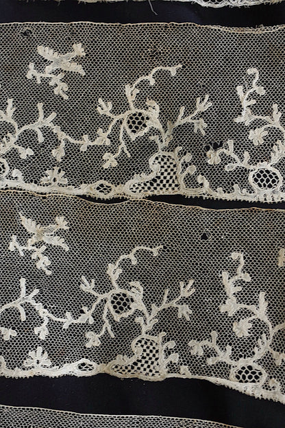 アンティークレース　dentelle antique アンティークレース　２種 .FR a l'epoque