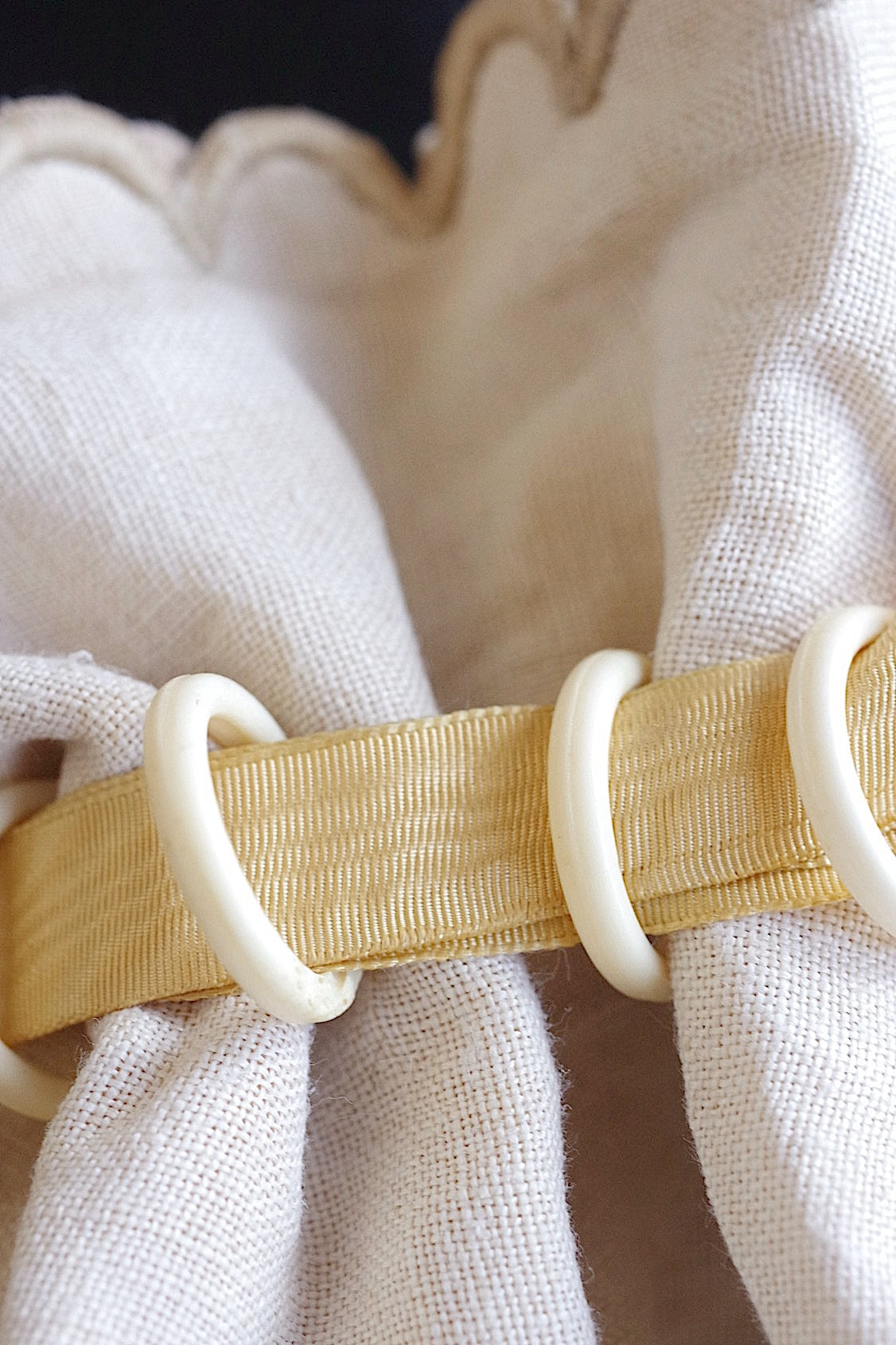 アンティークレース　dentelle antique アンティーク刺繍　巾着 .FR a l'epoque