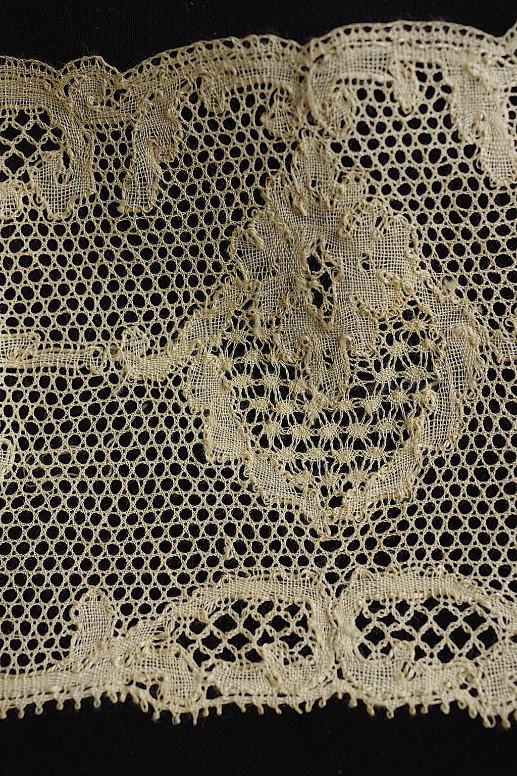 アンティークレース　dentelle antique アンティークレース　280cm .FR a l'epoque