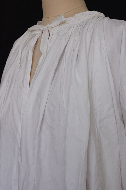 アンティーク 教会チュニック　vetement antique l'aube 2 .FR a l'epoque