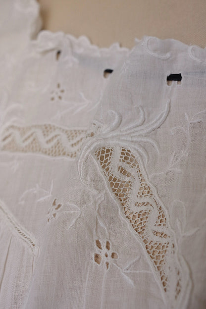 アンティーク ワンピース　vetement antique robe de chambre 1 .FR a l'epoque