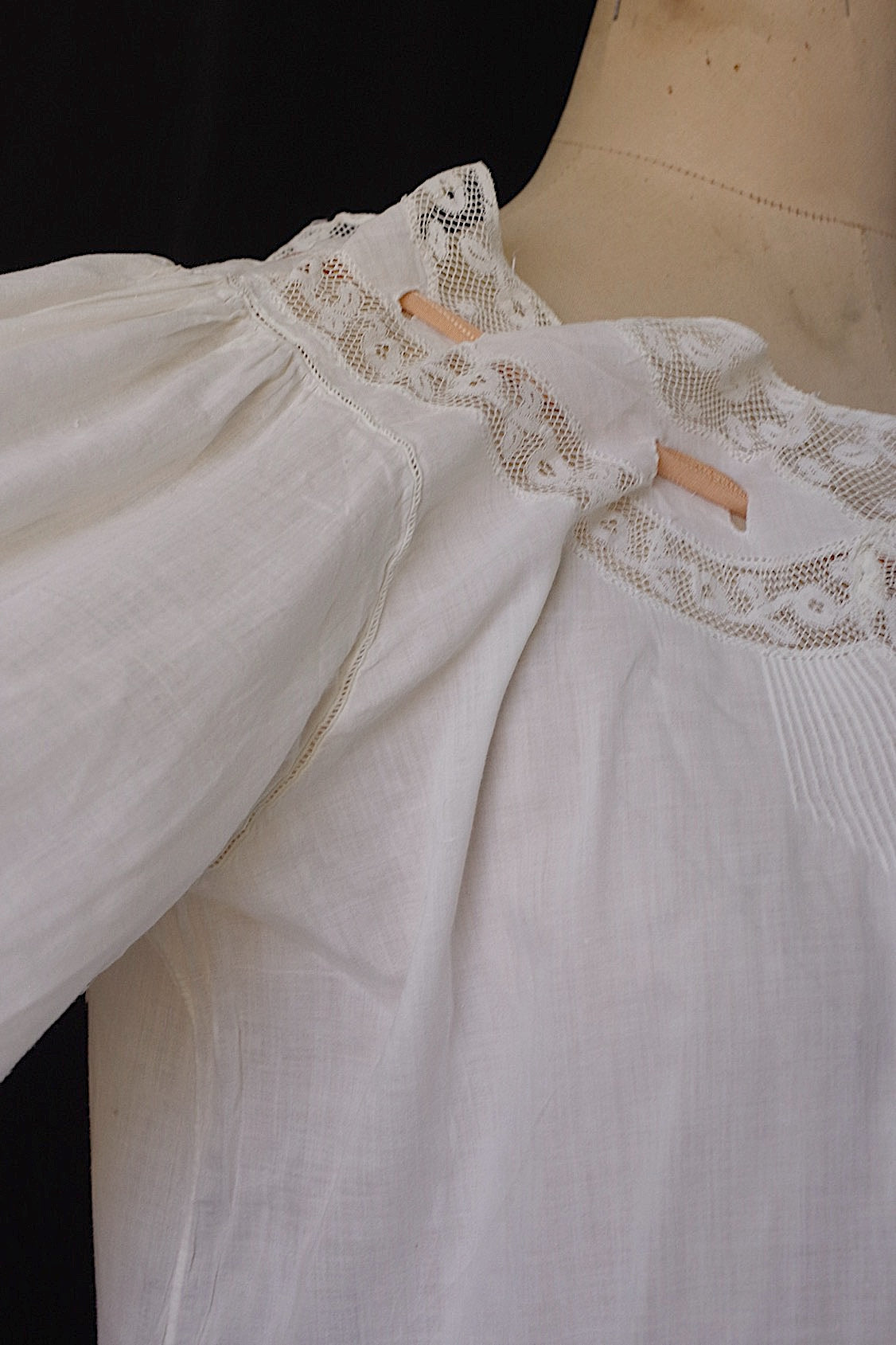 アンティーク ワンピース　vetement antique robe de chambre 2 .FR a l'epoque