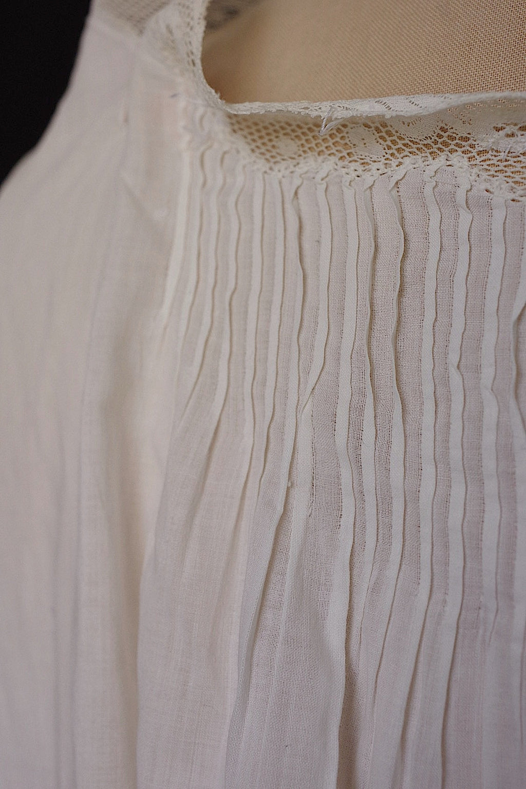 アンティーク ワンピース　vetement antique robe de chambre 2 .FR a l'epoque
