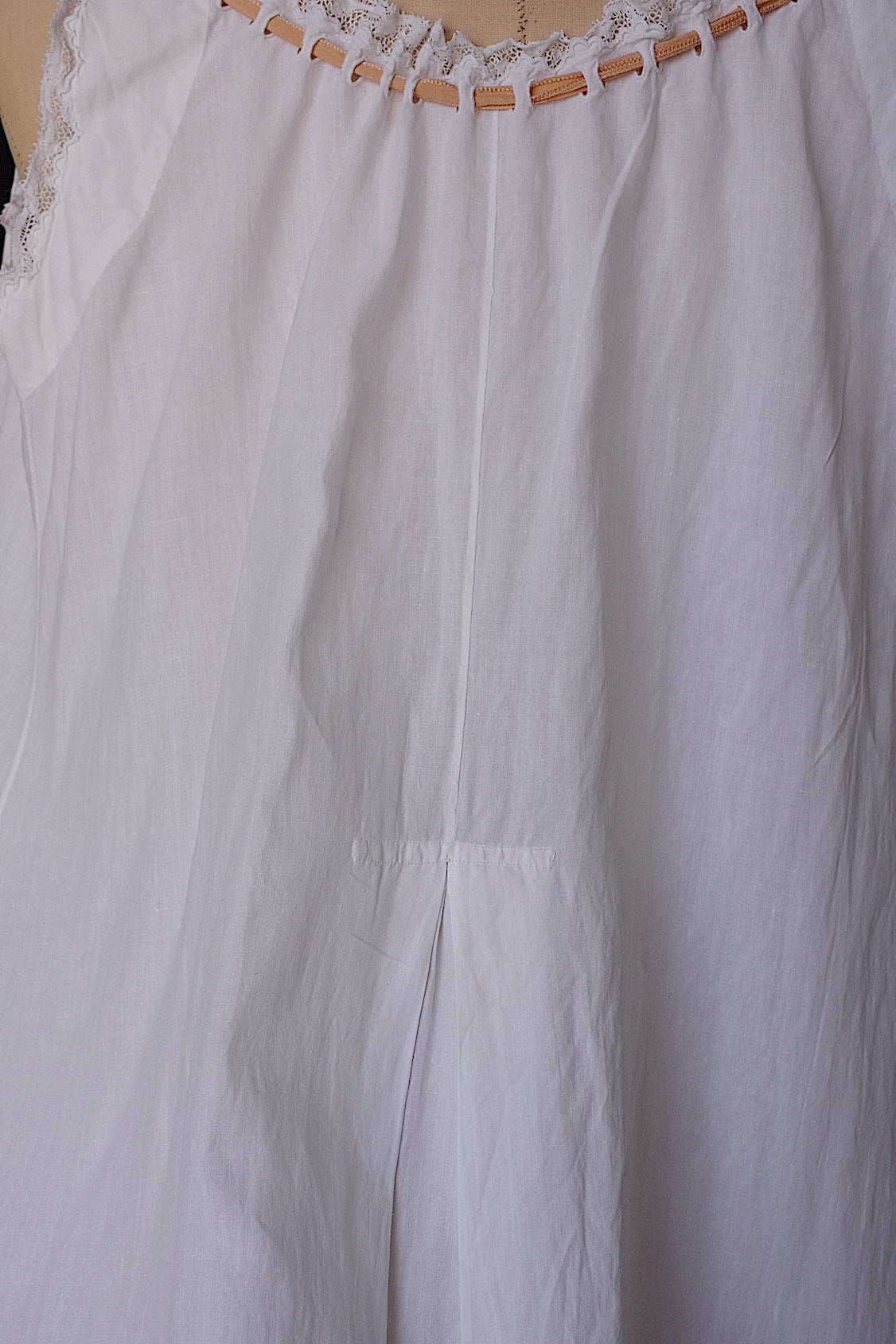 アンティーク ワンピース　vetement antique robe de chambre 3 .FR a l'epoque