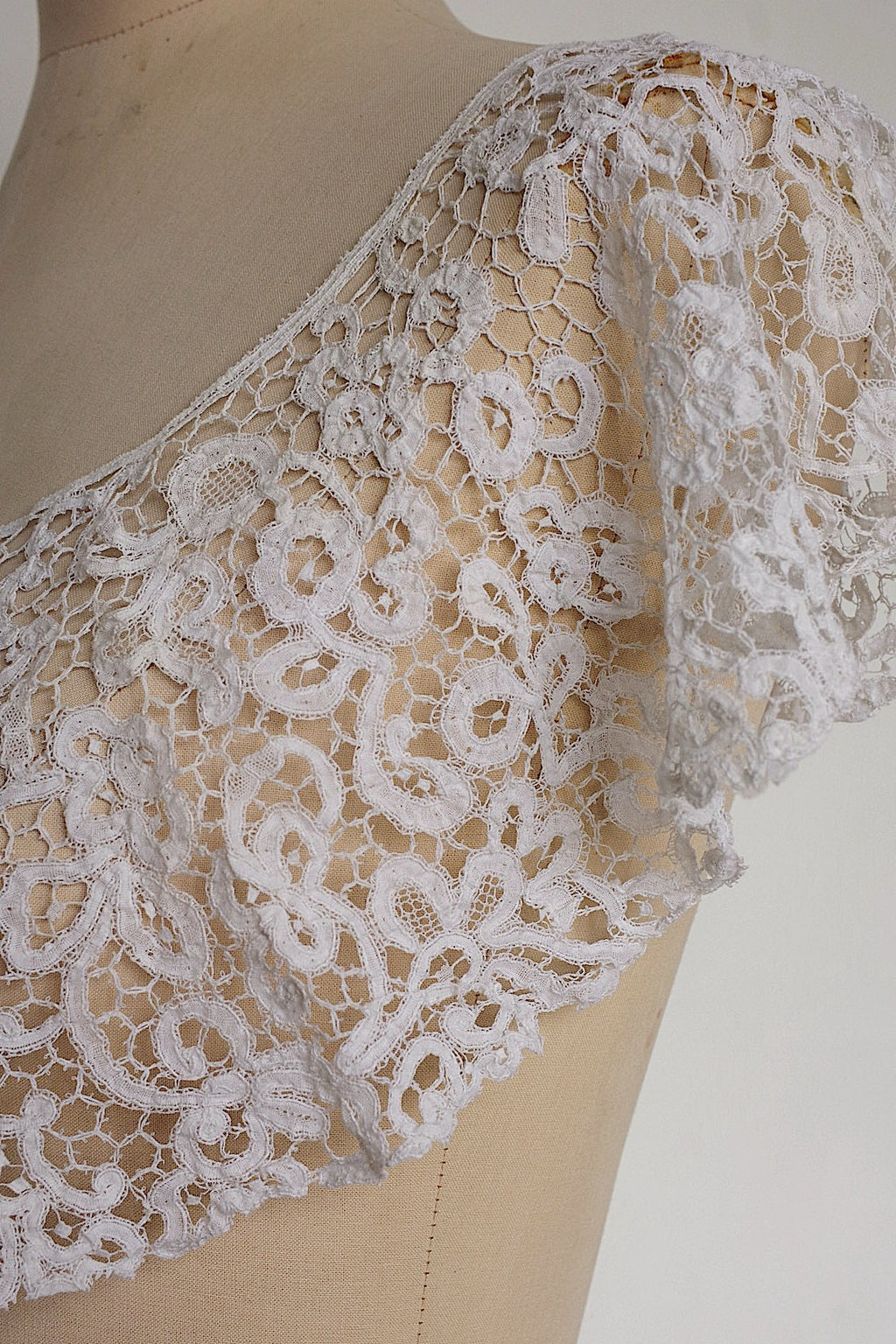 アンティークレース襟　dentelle antique5 .FR a l'epoque
