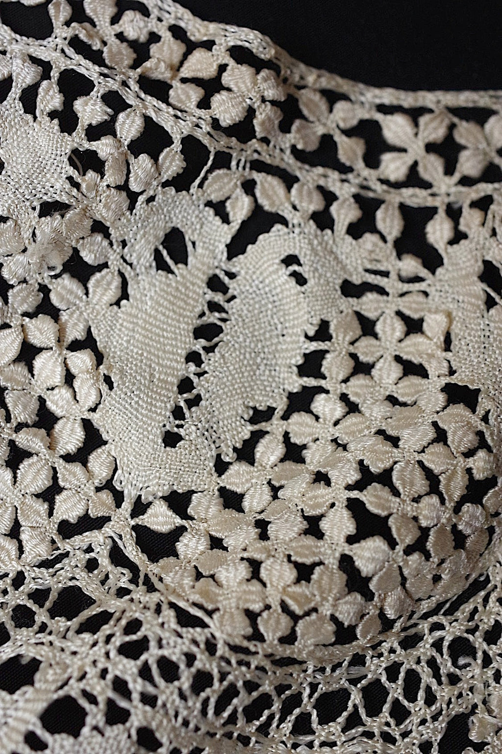 アンティークレース　dentelle antique 　襟 .FR a l'epoque