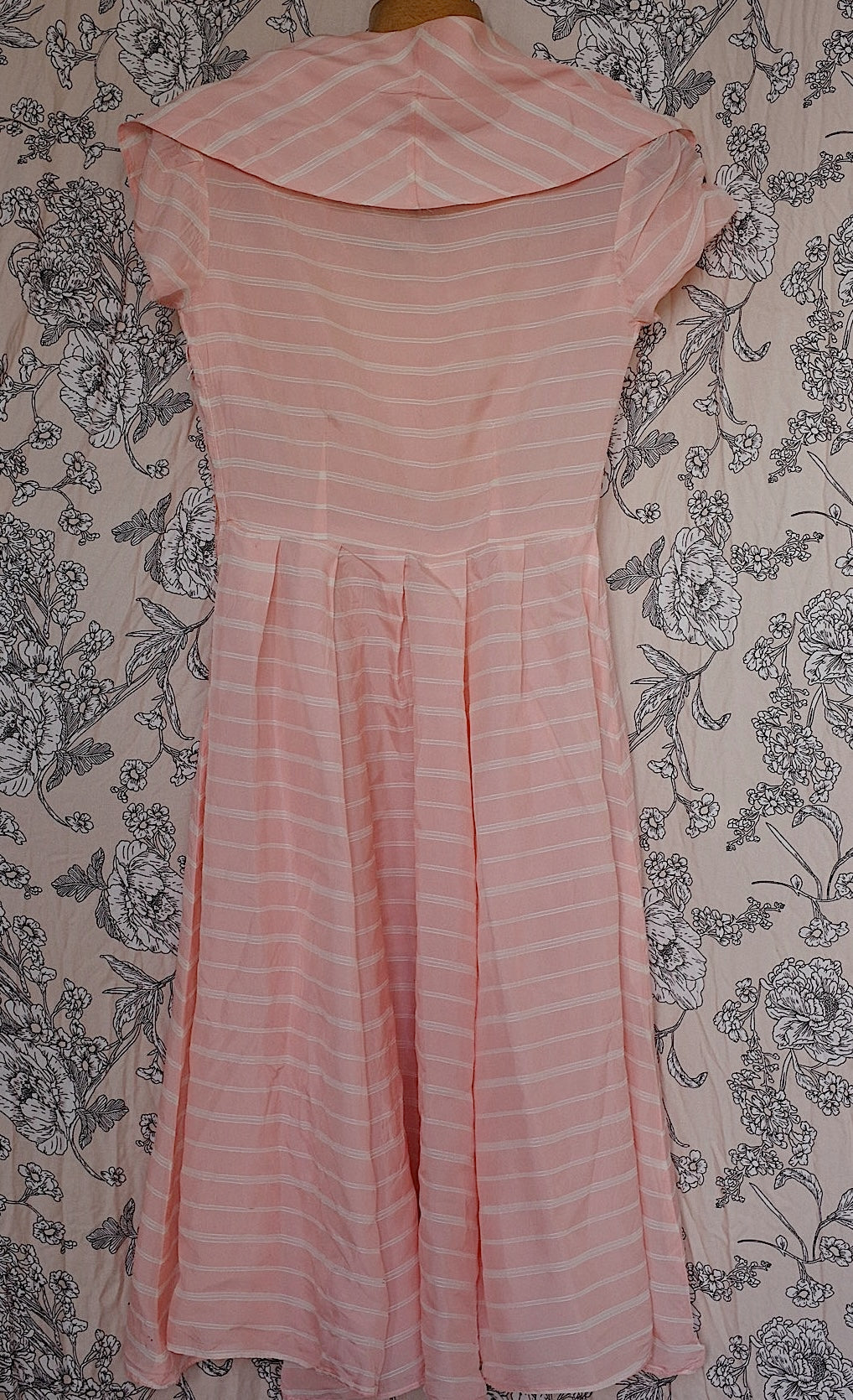 ヴィンテージ古着　vêtement vintage ワンピース　プチサイズ .FR a l'epoque