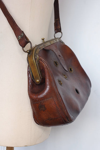 アンティークバッグ　ハンター用　antique sac a furet .FR a l'epoque