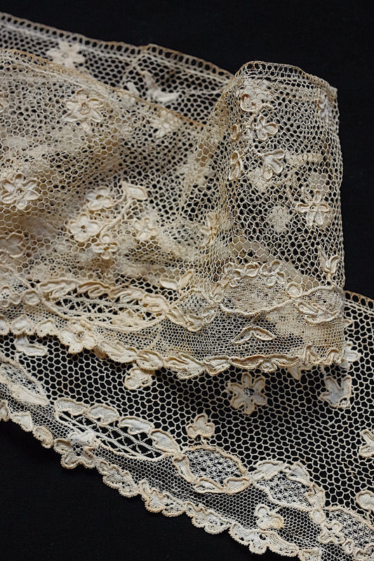 アンティークレース　dentelle antique　105cm .FR a l'epoque