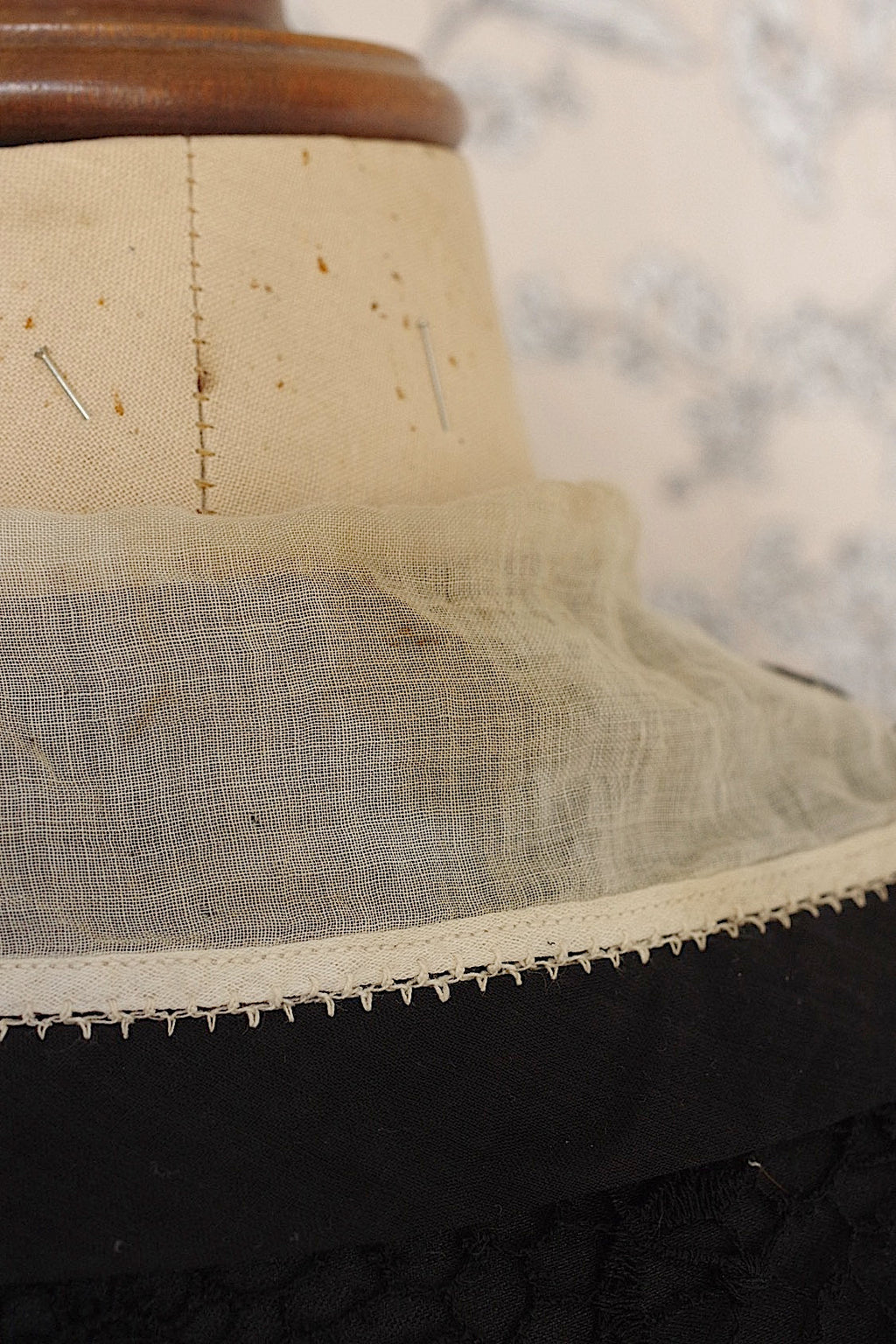 アンティークブラウス　vêtement antique アンティークボビンレースブラウス .FR a l'epoque