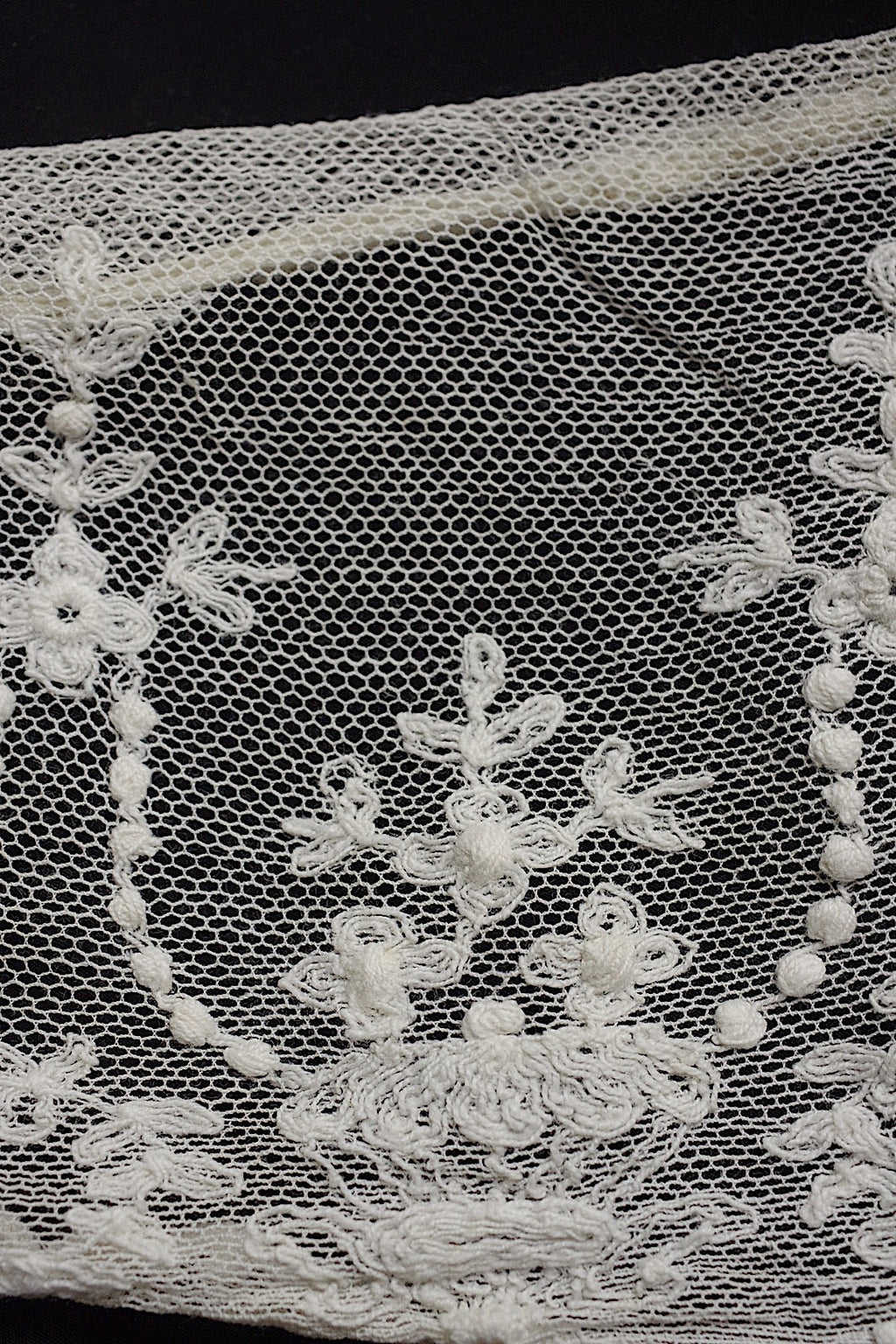 アンティークレース　dentelle antique　par 2m .FR a l'epoque