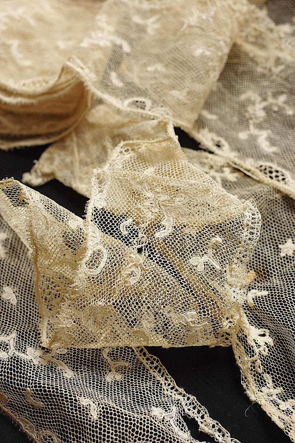 アンティークレース　 dentelle antique 　９種　素材用 .FR a l'epoque
