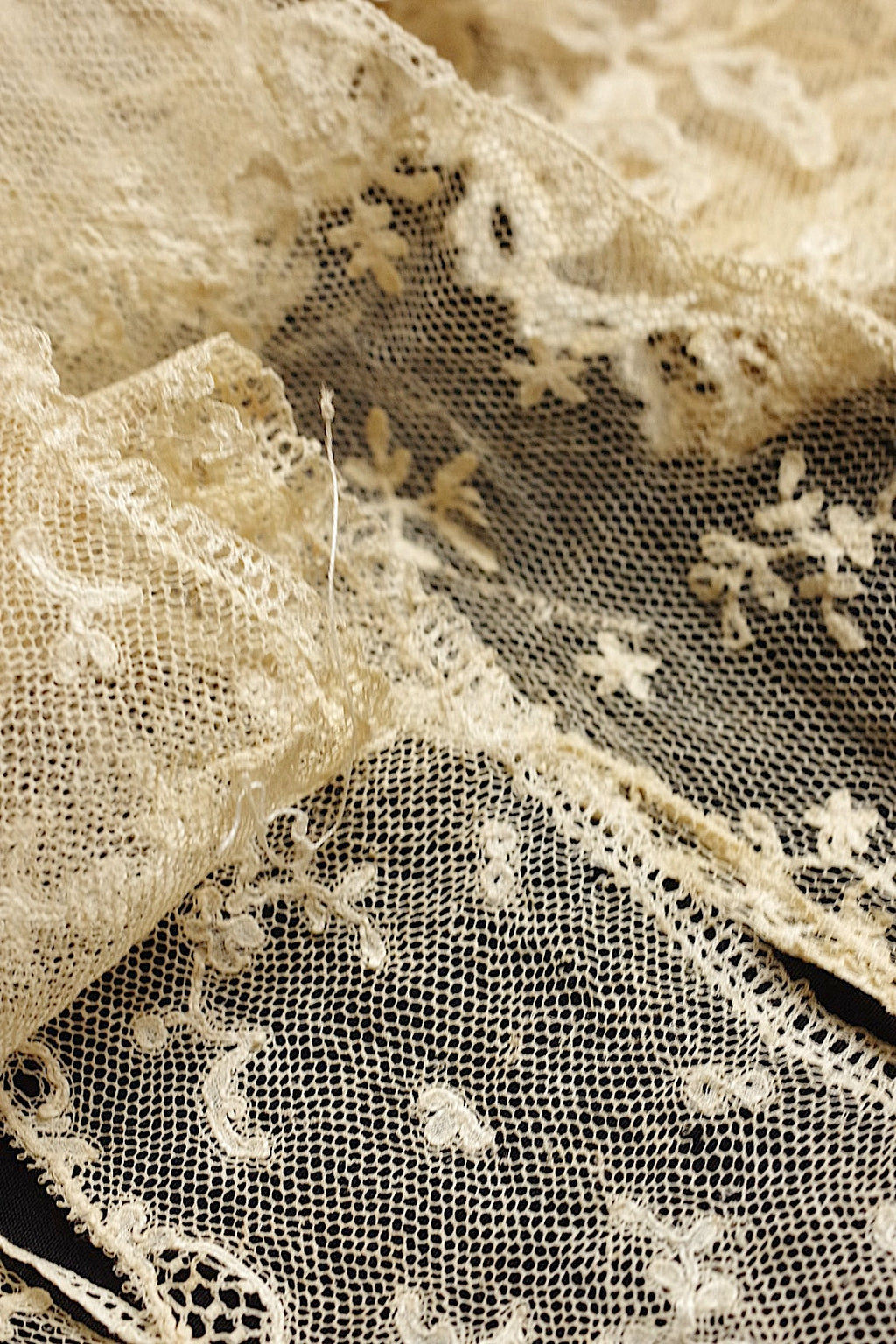アンティークレース　 dentelle antique 　９種　素材用 .FR a l'epoque