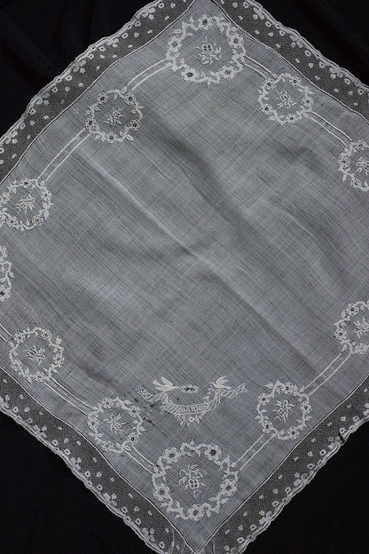 アンティークハンカチ　 mouchoir antique 　1 .FR a l'epoque