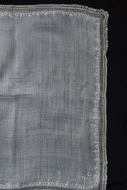 アンティークハンカチ　 mouchoir antique 　3 .FR a l'epoque