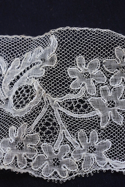 アンティークレース dentelle antique 　380cm .FR a l'epoque
