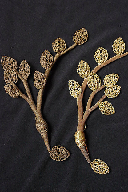 アンティークレース dentelle antique 　メタル糸　モチーフ .FR a l'epoque