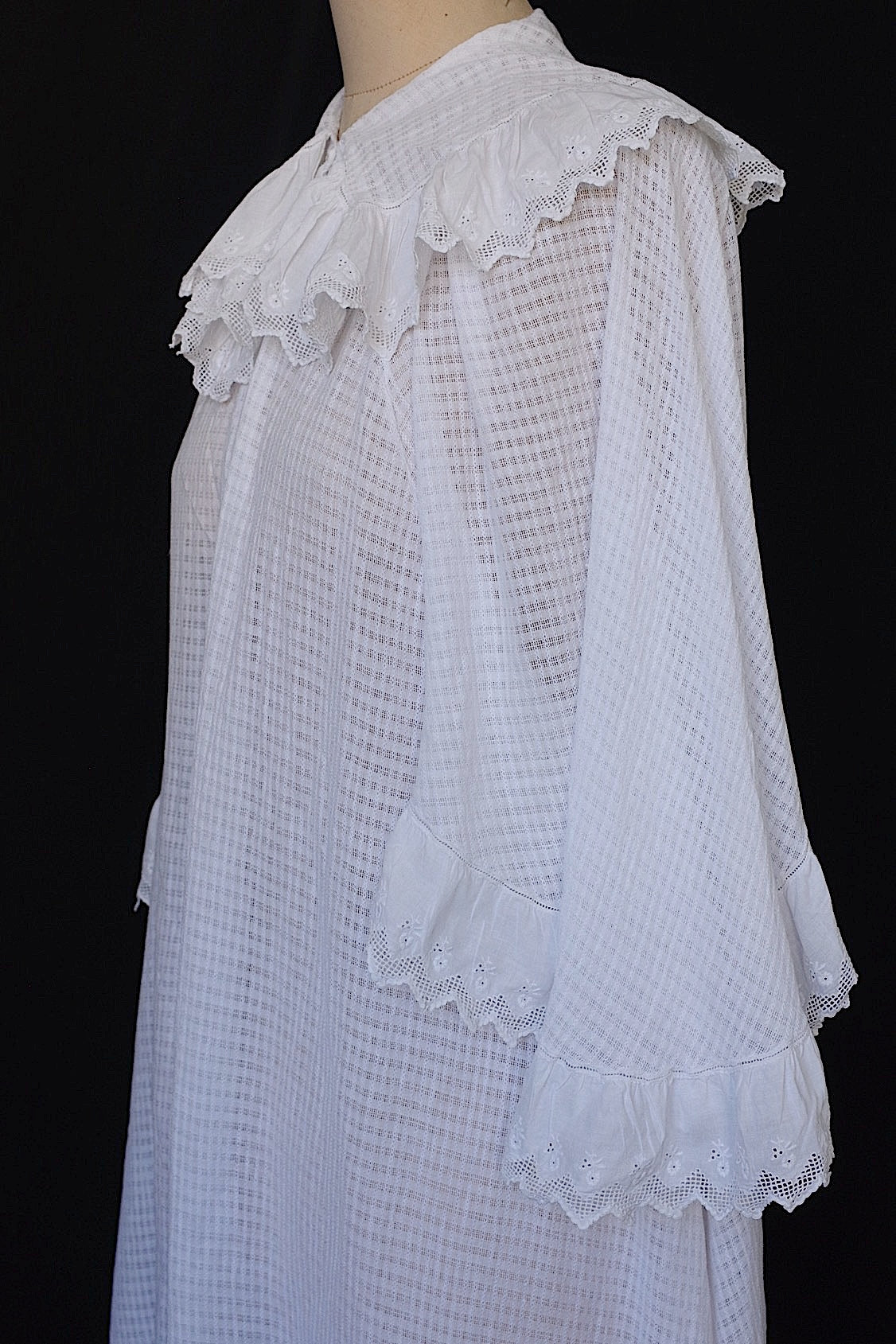 アンティークブラウス羽織　 vêtement  antique blouse　 .FR a l'epoque