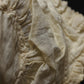 アンティークレース　dentelle antique 小さなボネ2つ .FR a l'epoque