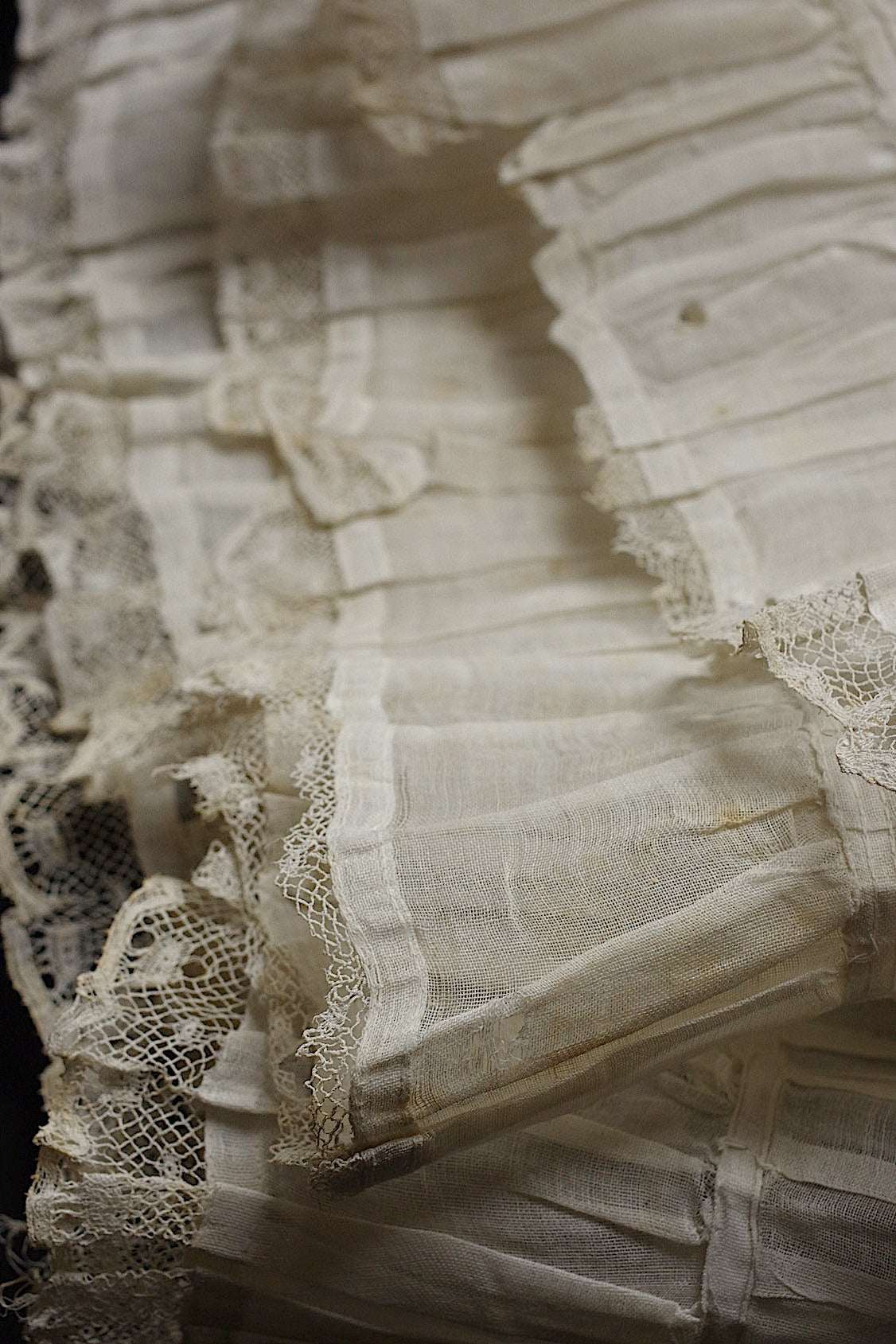 アンティークレース　dentelle antique プリーツ .FR a l'epoque