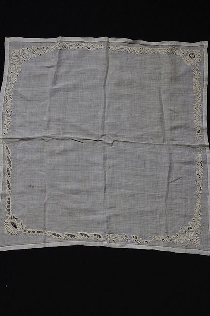 アンティークレース　dentelle antique　mouchoir 刺繍生地　lots 1 .FR a l'epoque